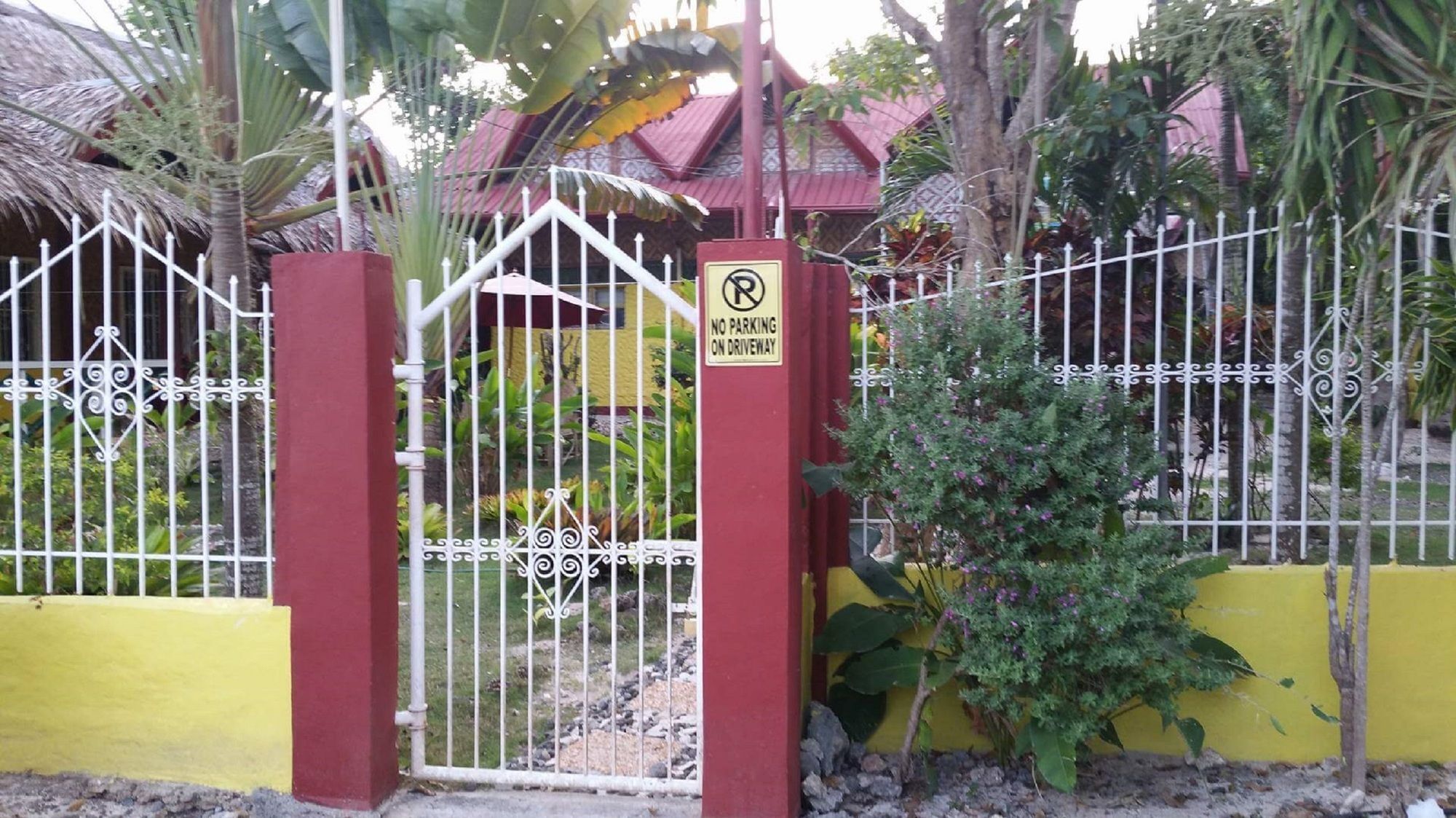 Traville Huts Palm Beach Inn Panglao Eksteriør bilde